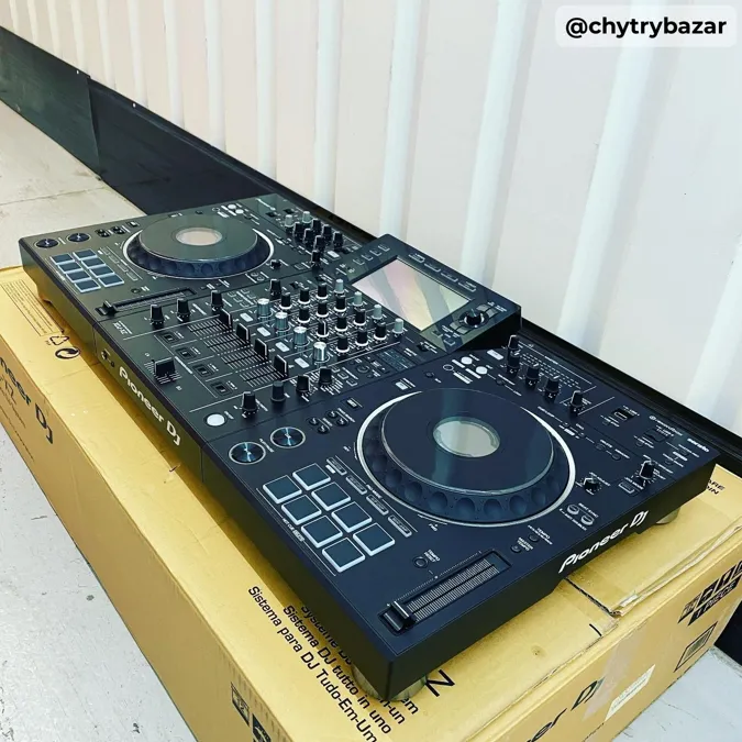 Pioneer DDJ-FLX10, DDJ-1000SRT,AlphaTheta DDJ-GRV6