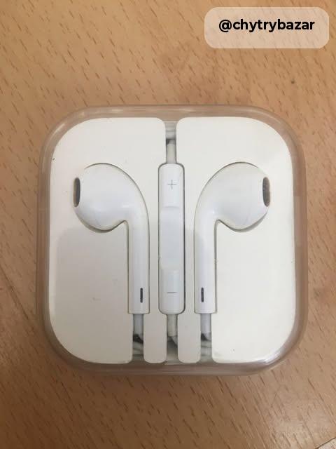 Sluchátka apple