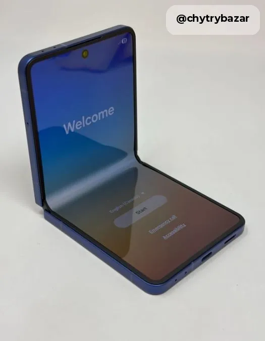 Samsung Galaxy Z Flip7 (SM-F766W) - 256GB 