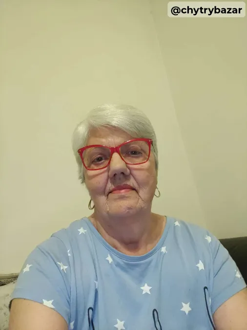 Servyrovaci stolík 