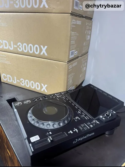 Pioneer CDJ-3000 i AlphaTheta CDJ-3000X Player