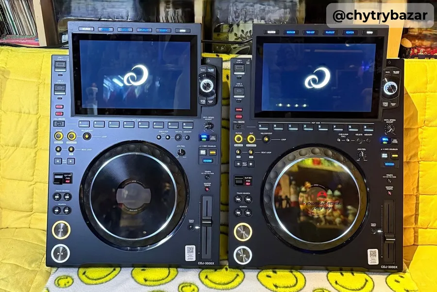 Pioneer CDJ-3000 i AlphaTheta CDJ-3000X Player